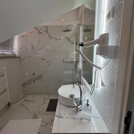 Apartman Luca Free Garage Parking