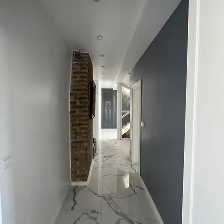 Luca Free Garage Parking Apartment Sarajevo